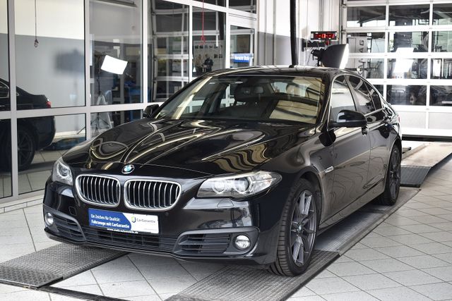 BMW 530d x Drive Automatik*Leder*Bi-Xenon*Navi