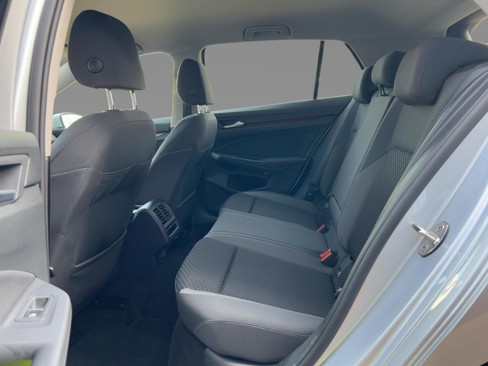 Volkswagen Golf - Bild 8