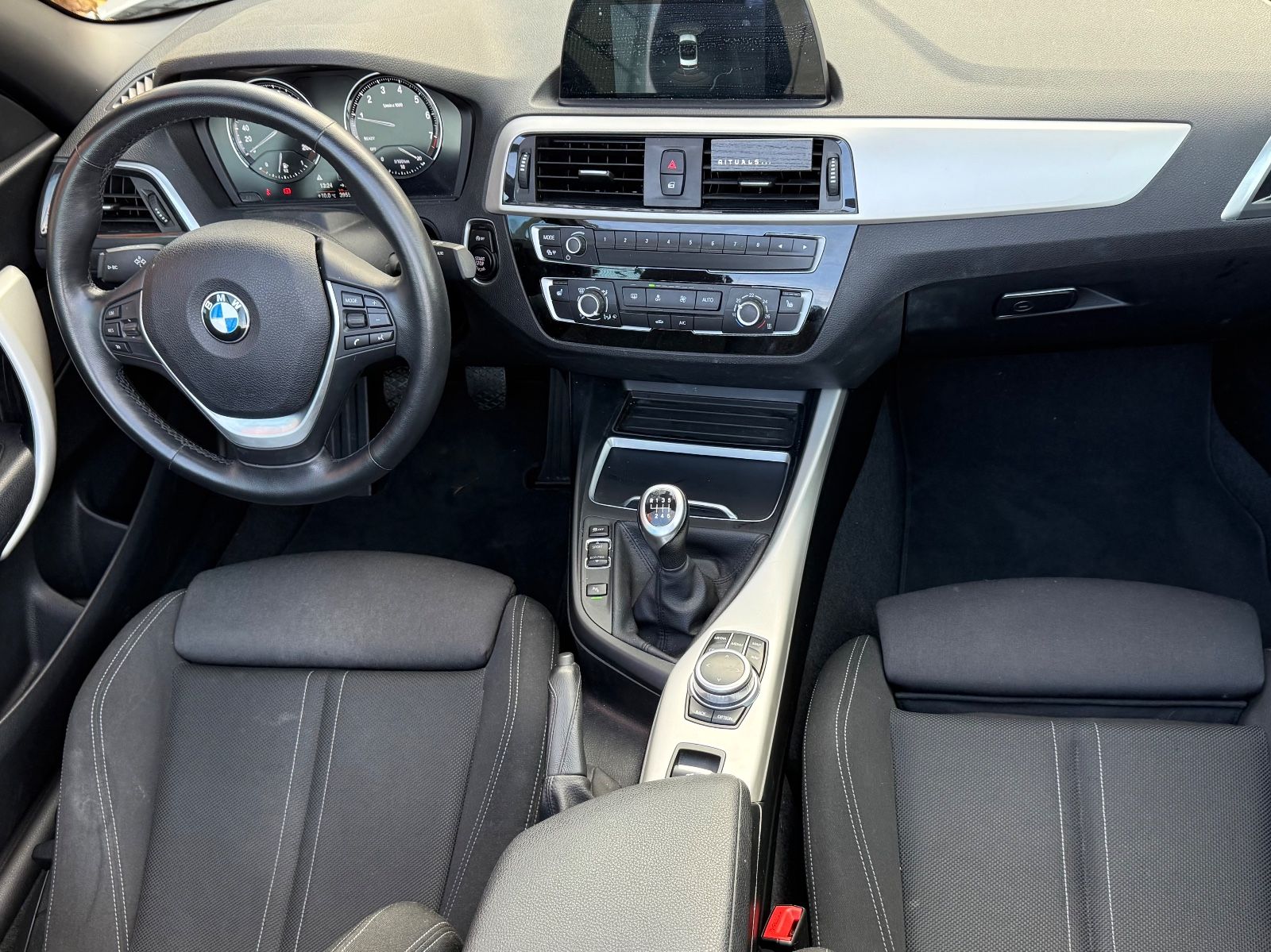 Fahrzeugabbildung BMW 218i Cabrio Advantage*LED*NAVI*ALU*PDC*SHZ