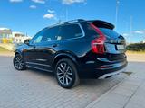 Volvo XC90 T6 AWD Geartronic Momentum Momentum - Volvo XC90 Momentum mit Benzin-Antrieb