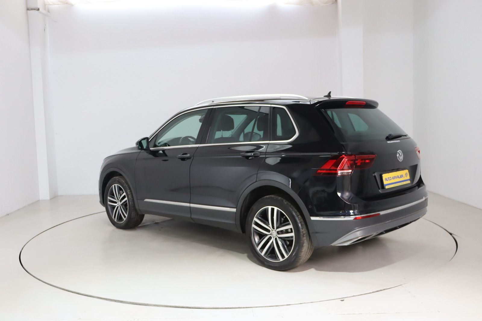 Fahrzeugabbildung Volkswagen Tiguan 2.0 TDI 4Motion * Memory * Leder * Pano H