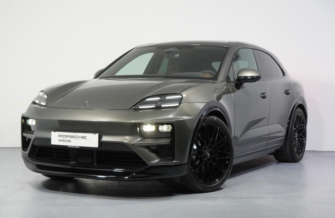 Porsche Macan Electric Turbo