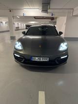 Porsche Panamera 4 E-Hybrid Platinum Edition Platinu... - Porsche Panamera Edition mit Hybrid-Antrieb (Benzin/Elektro)