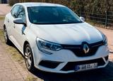 Renault Megane IV 1.2 TCe 100 HU 12/27 - Renault Megane mit Benzin-Antrieb: Kleinwagen