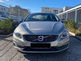 Volvo S60 2.0 D3 Lim. Kinetic Automatik *1. Hand* - Volvo S60 mit Diesel-Antrieb