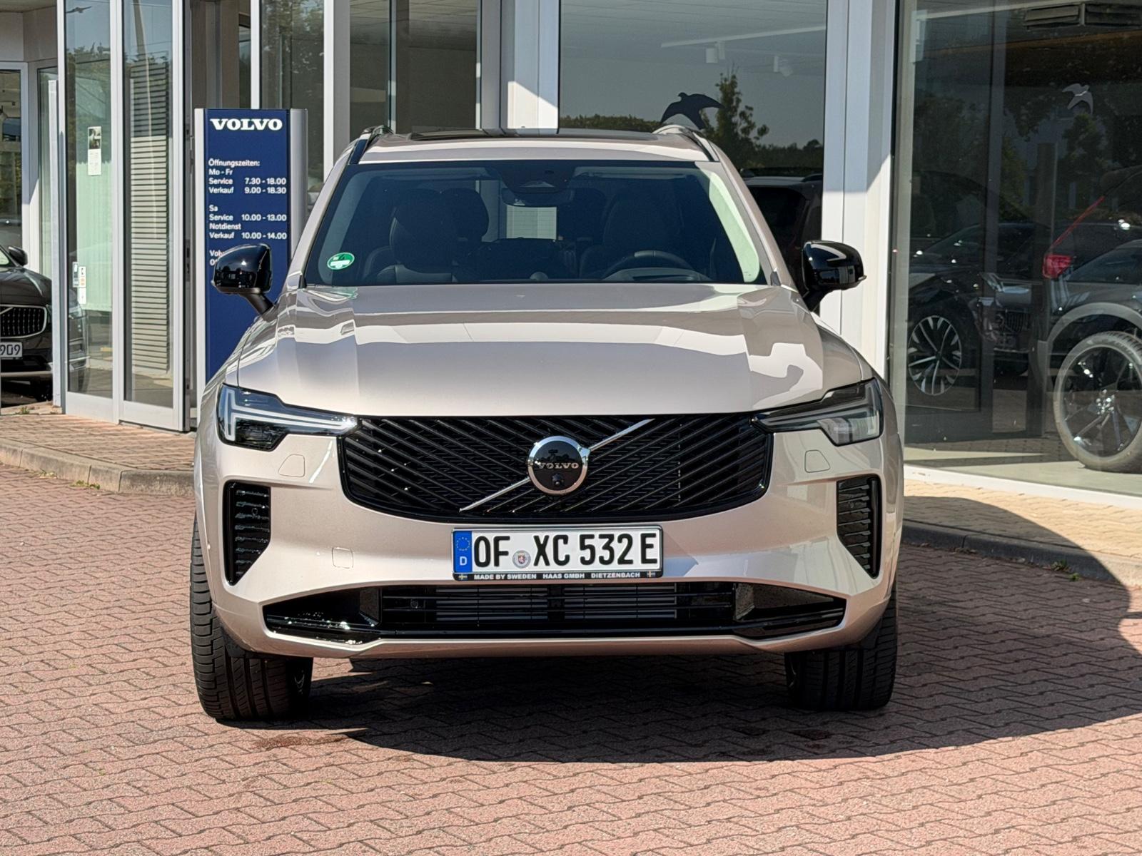 Volvo XC90 T8 AWD Ultra Dark Auto