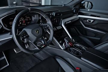 2018 Lamborghini URUS — миниатюра 15