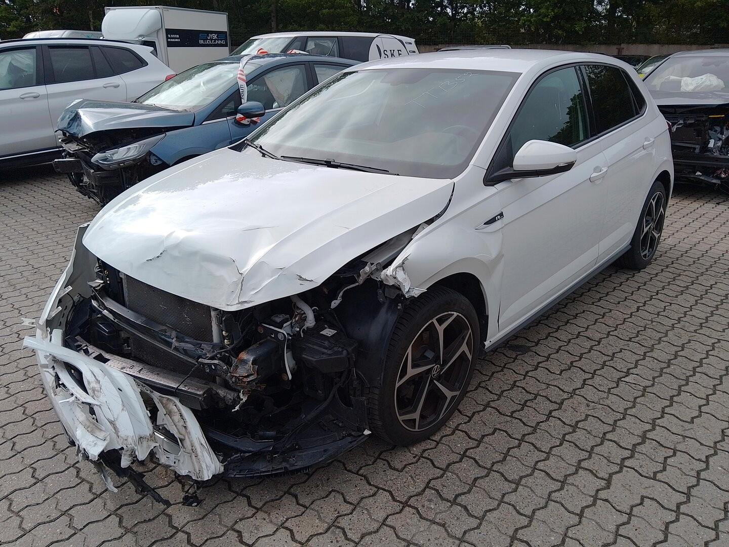 Volkswagen Polo VI R-LINE