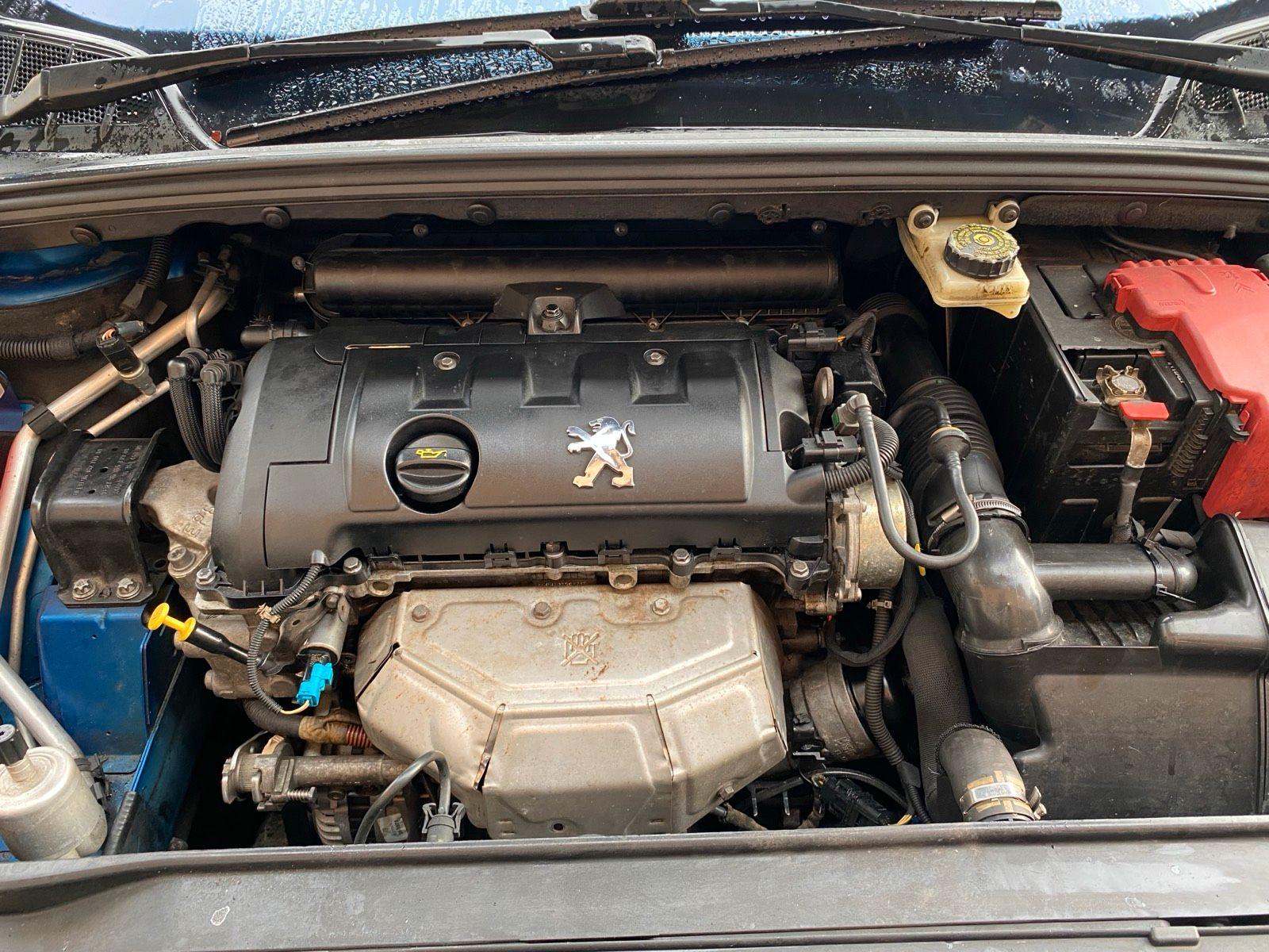 Peugeot 308 2007 — photo 11