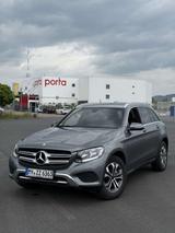 Mercedes-Benz GLC 220d | SCHECKHEFT | SEHR GEPFLEGT - Mercedes-Benz 220: Se