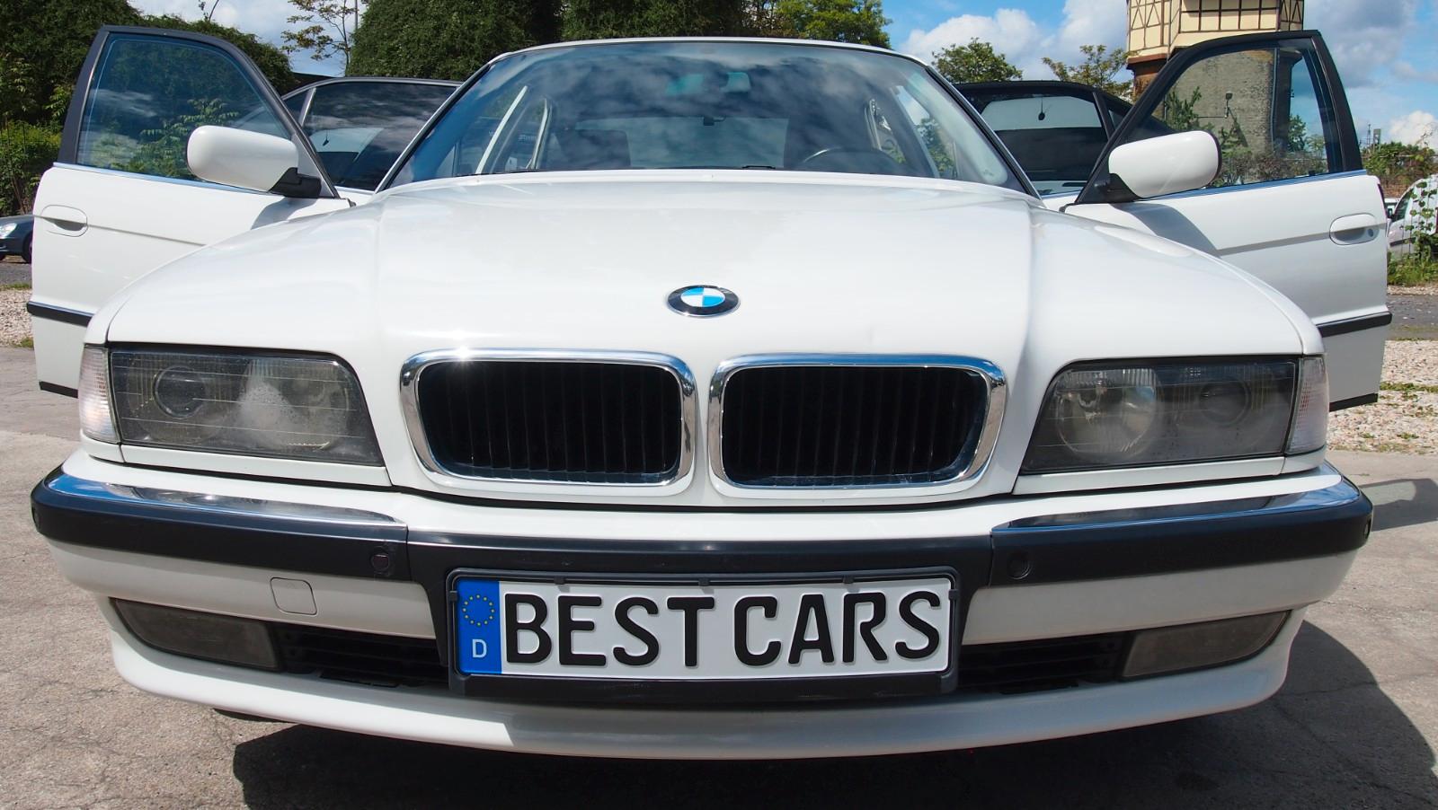 BMW 740i Automatik 1.HAND ***TOP SAMMLER BMW V8***