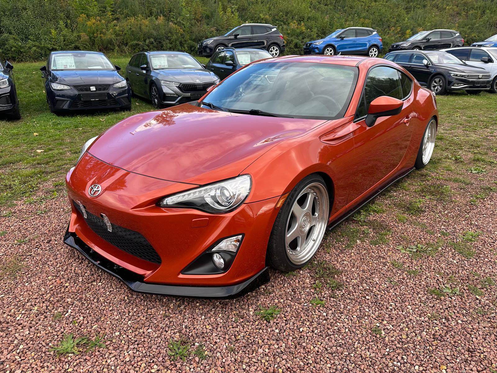 TOYOTA GT86 - 2.0 200 CV - BVM - 18''