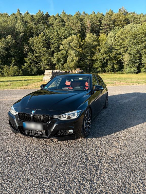 Image of BMW 320