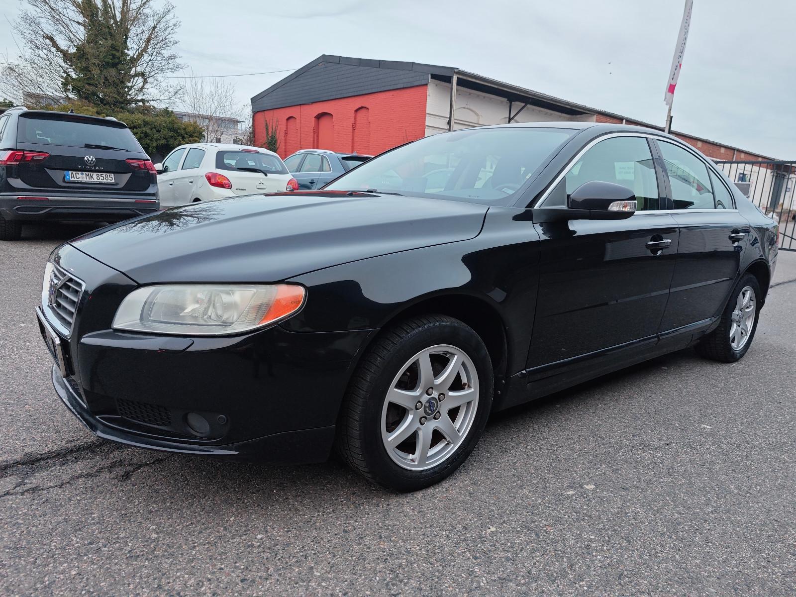 Volvo S80 Lim. 2.0 D Momentum Navi Leder Xenon