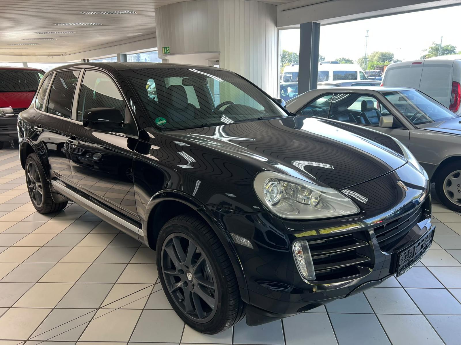 Porsche Cayenne S 4.8 V8 385 ch BVA 4x4 / Suspension pneumatique PASM / Toit ouvrant / Cuir / Jantes 20"