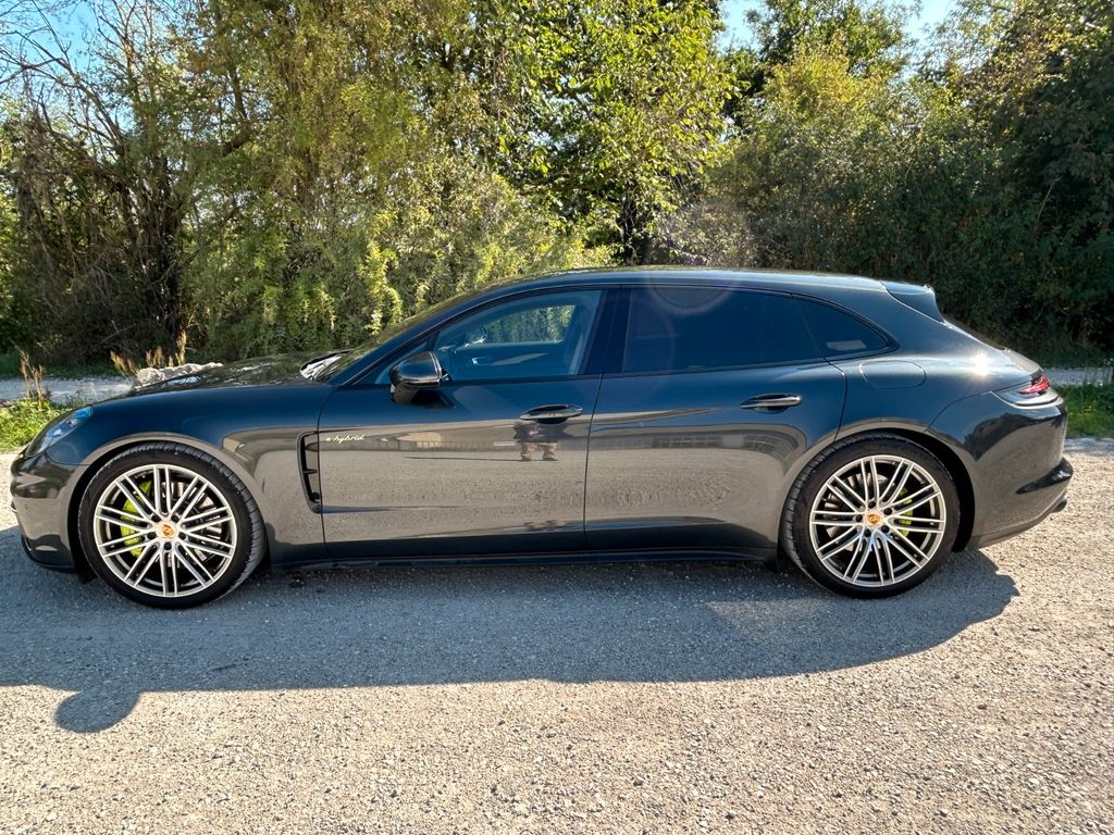 Image of Porsche Panamera