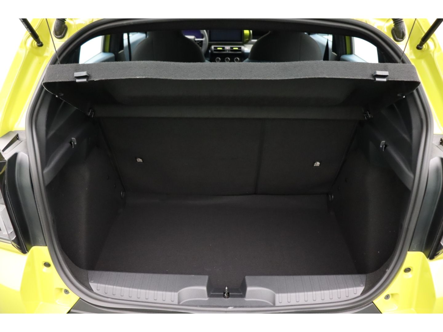 Fahrzeugabbildung Fiat Grande Panda 1.2 Hybrid 74 kW Icon Digitales Coc
