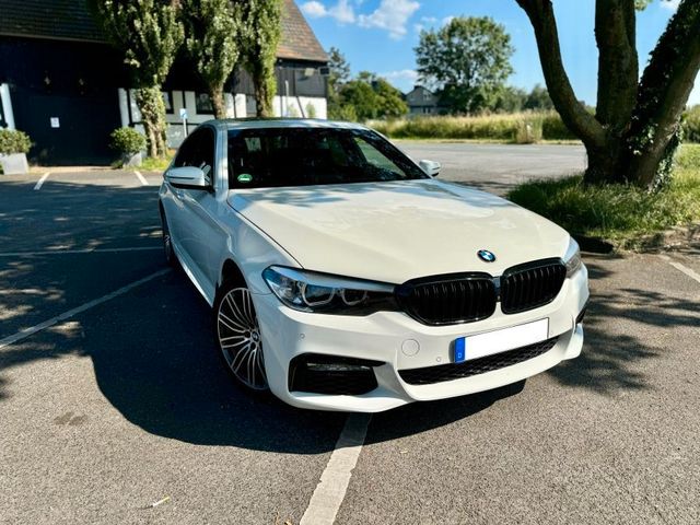 BMW 530 Baureihe 5 Lim. 530 i xDrive Sport Line