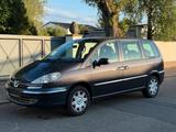 Peugeot PEUGEOT 807 7Sitzer/Anhängerkupplung - Peugeot 807: Privatanbieter