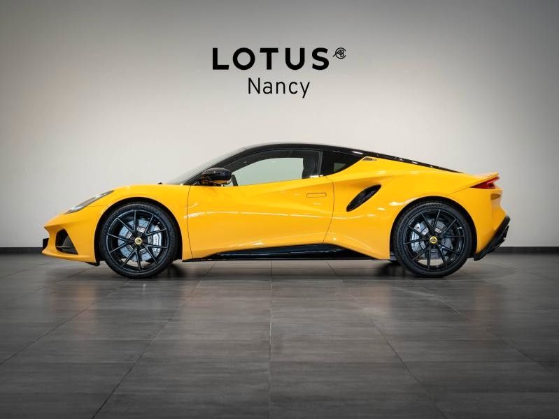 Lotus Emira Turbo First Edition imagem 2