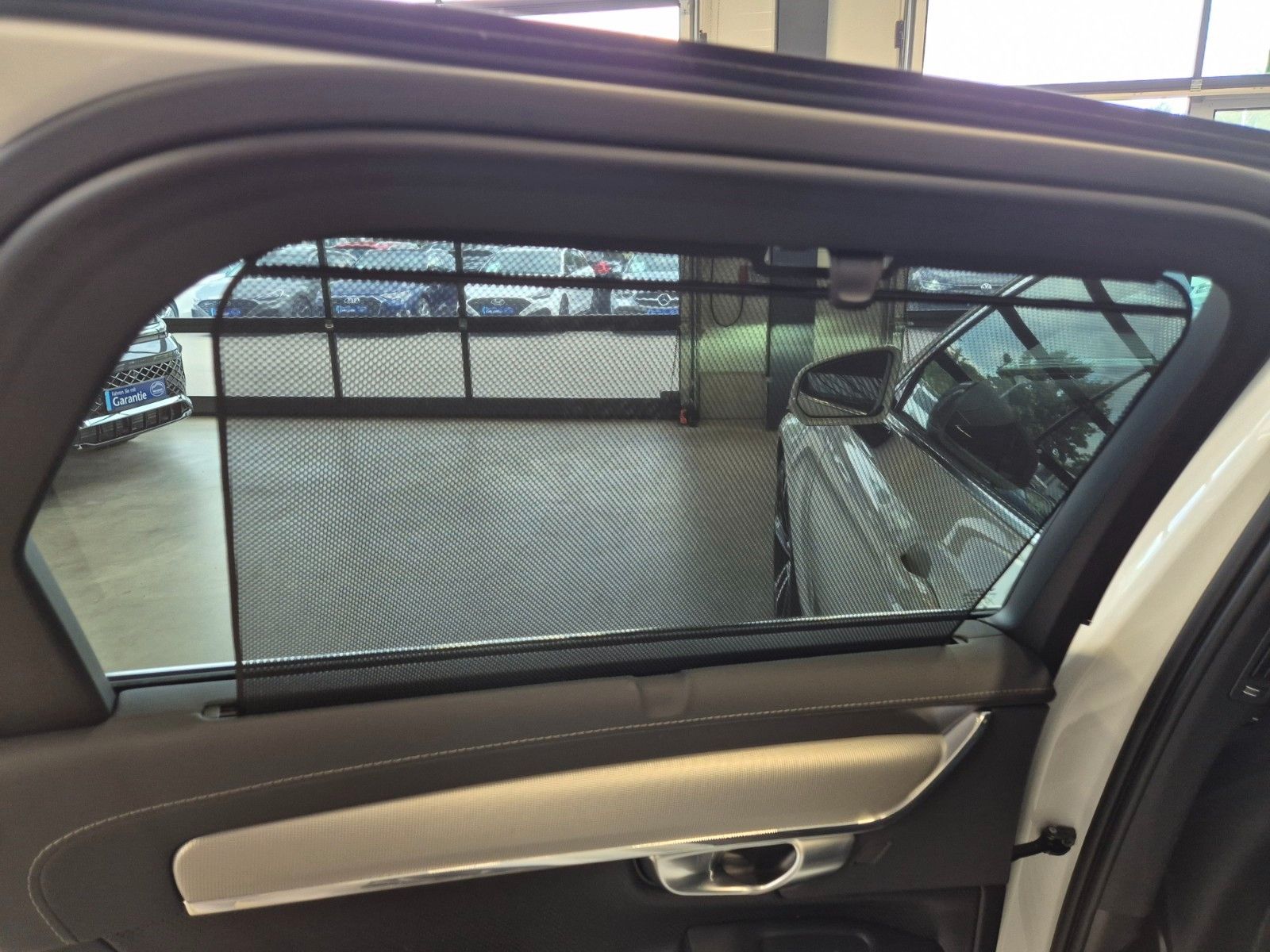 Volvo V90 2.0 d ULTIMATE BRIGHT LEDER PANO STANDHZ AHK foto 22