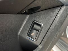 MERCEDES-BENZ GLK 220 CDI / 4x4 / NUR 74.tKM / GARANTIE / AHK MERCEDES-BENZ GLK 220 CDI / 4x4 / NUR 74.tKM / GARANTIE / AHK