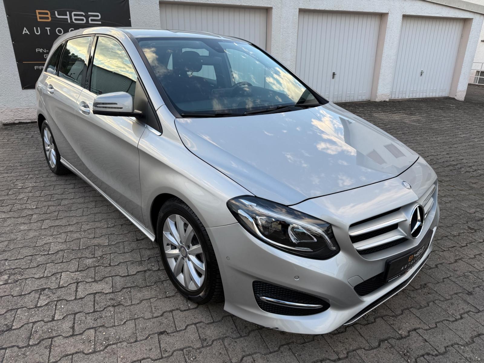 Mercedes-Benz B 180 BlueEfficiency Edition *82tkm* LED Shzg