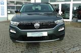 Volkswagen T-Roc 1.5 TSI IQ.DRIVE DSG*Standheiz*Kamera*Navi - mit Benzin-Antrieb: Standheizung, Geländewagen