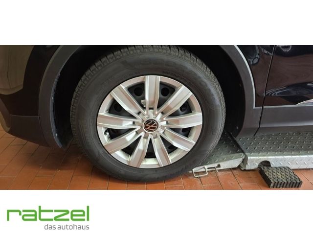 Fahrzeugabbildung Volkswagen Tiguan Life 1.5 TSI StandHZG Navi LED ACC El. He