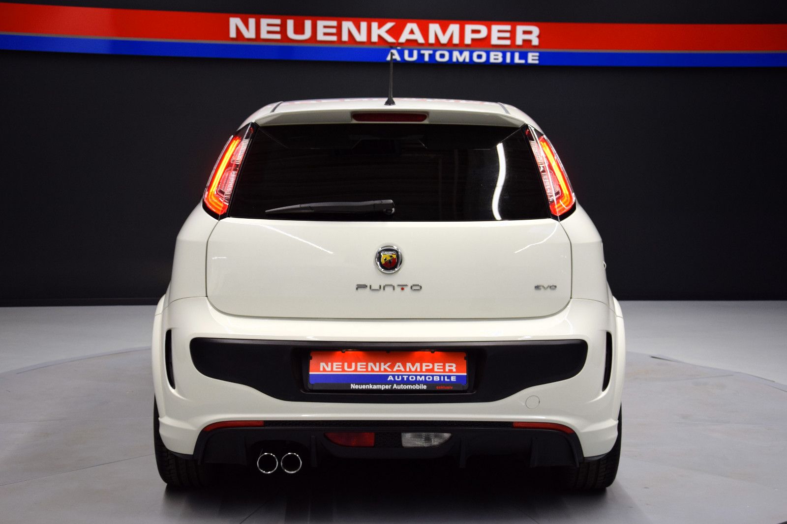 Fahrzeugabbildung Abarth Punto Evo ESTETICO  -  1. Hand & FIAT Scheckheft