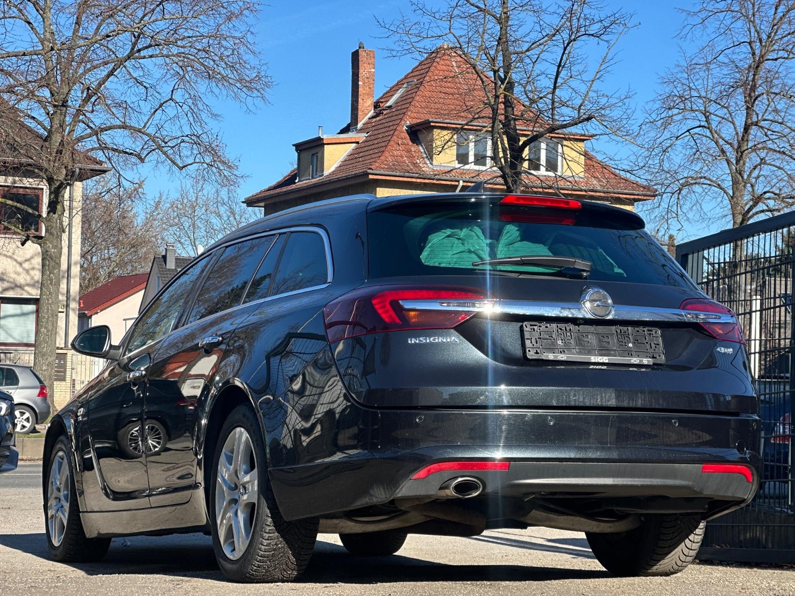 Opel Insignia A Sports T. Innovation OPC-Line/Pano