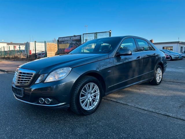 Mercedes-Benz E200 CGI E-Klasse Lim BlueEfficiency;