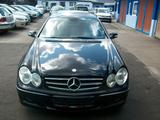 Mercedes-Benz CLK 220 CDI Coupe*Aut*Leder*Navi*S-Dach*PDC* - Mercedes-Benz CLK 220: Cdi