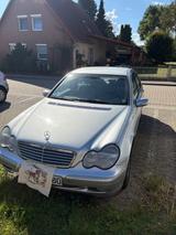 Mercedes-Benz C 180 KOMPRESSOR AVANTGARDE Avantgarde - Mercedes-Benz C 180 aus 2003: Kompressor