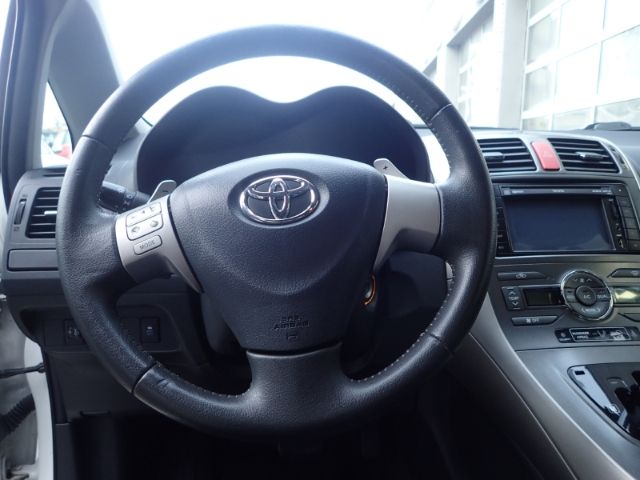 Fahrzeugabbildung Toyota Auris 1.6 Life Valvematic Navi Bluetooth USB Sch
