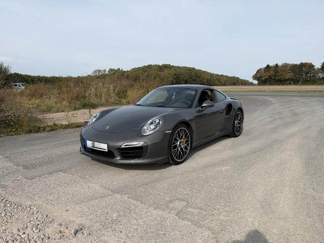 Porsche 911 Turbo S, Mega Zustand. Mit Approved Garantie