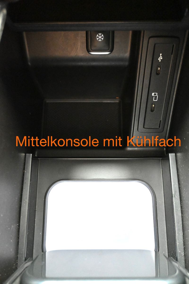 Fahrzeugabbildung Mercedes-Benz V 250 d 4Mat. AMG extralang °AIRMATIC°AHK°STHZ°
