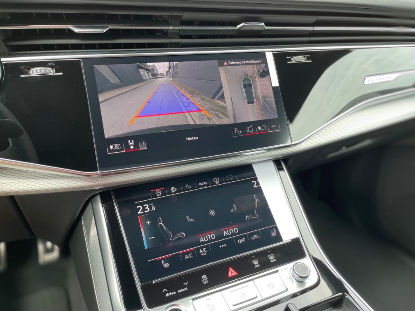 Fahrzeugabbildung Audi Q8 50 TDI Facelift |SLine|HUD|Softclose|23"|360°