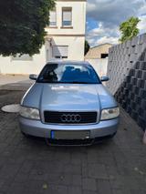 Audi A6 2,4 / 6 Zylinder - Audi A6 aus 2001: 4.2
