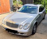 Mercedes-Benz E 220 CDI CLASSIC Classic - Mercedes-Benz E 220 aus 2003: Cdi