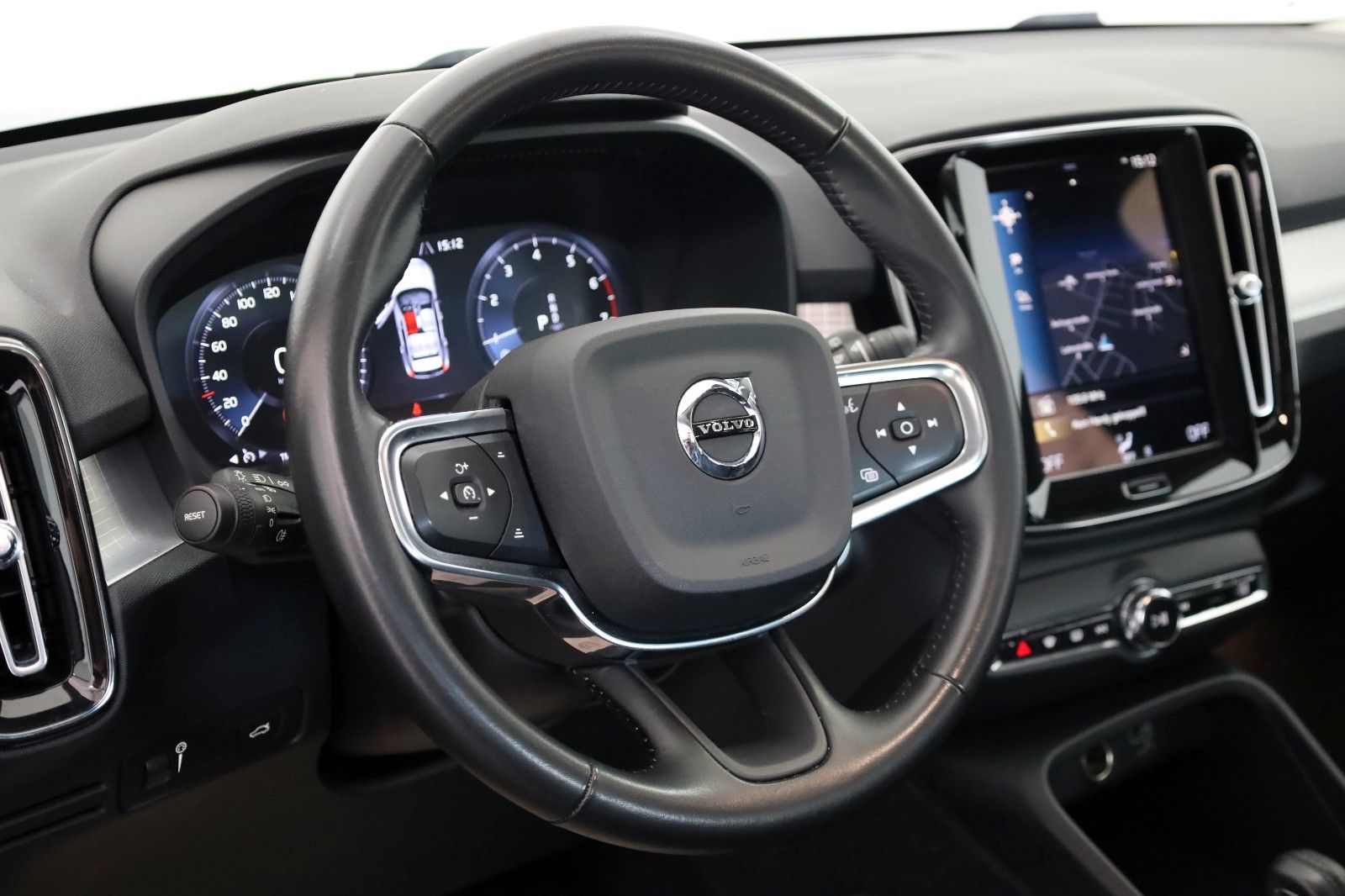 Fahrzeugabbildung Volvo XC40 Momentum Pro ,Navi,LED,DAB,PDC,