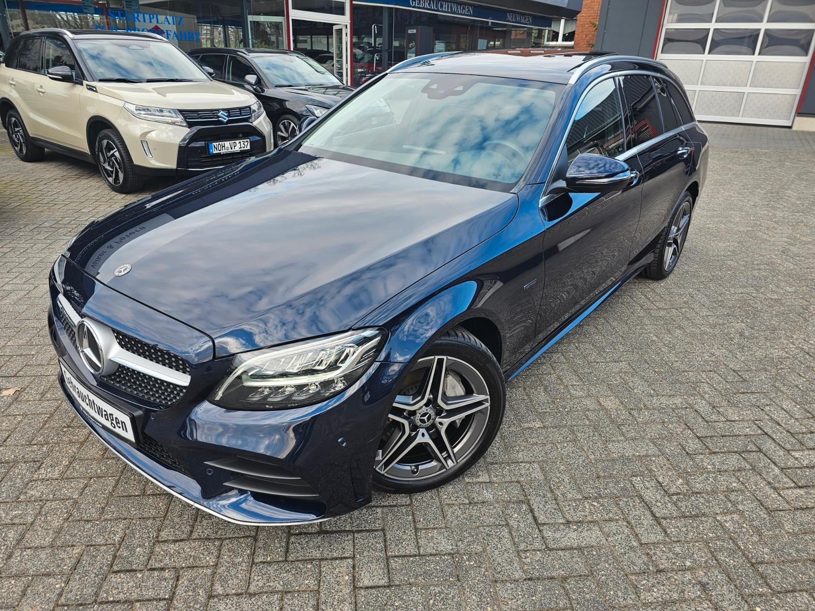 Mercedes-Benz C 300 T de AMG-Line *Burmester *Panorama