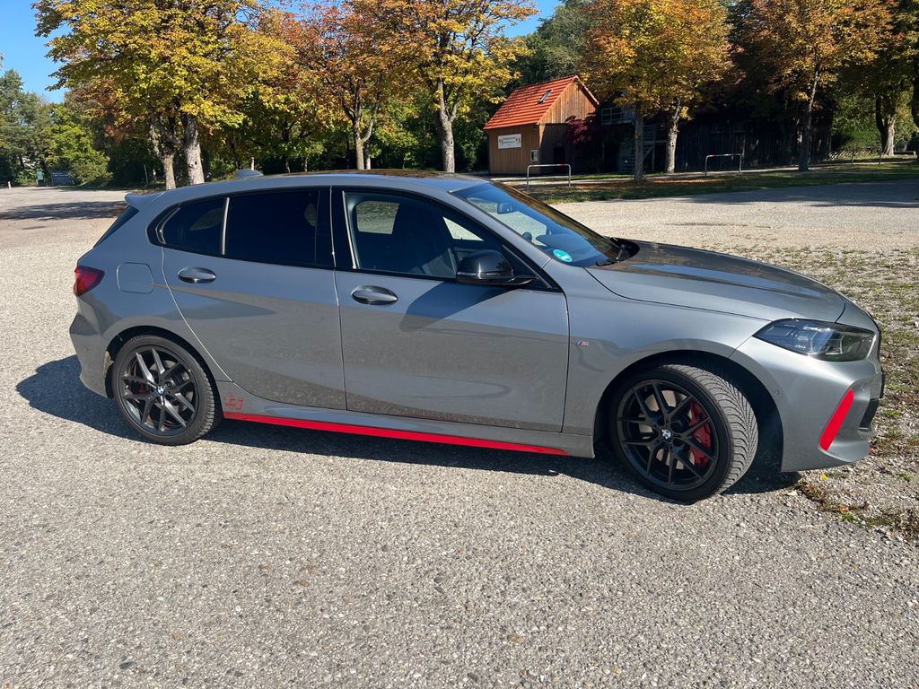 Image of BMW 128