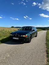 BMW 520i Touring - - BMW 520 aus 2001: Kombi