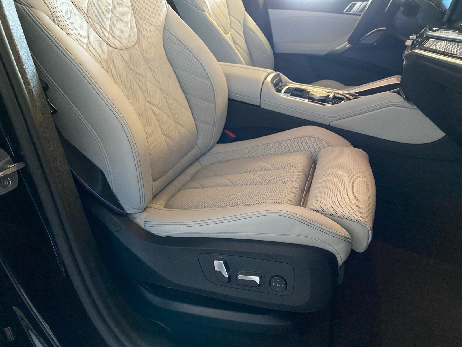 BMW X6 - Bild 13