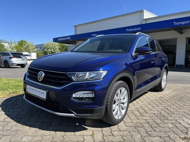 Volkswagen T-Roc 1,5 TSI Sport PANO STHZ AHK NAVI APP ACC