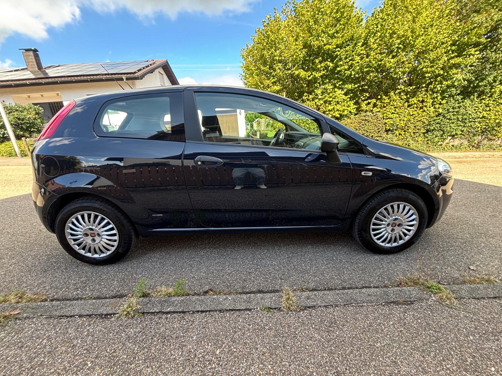 Fiat Grande Punto 1.2 8V Active Org. 36.000km*I.Hand*