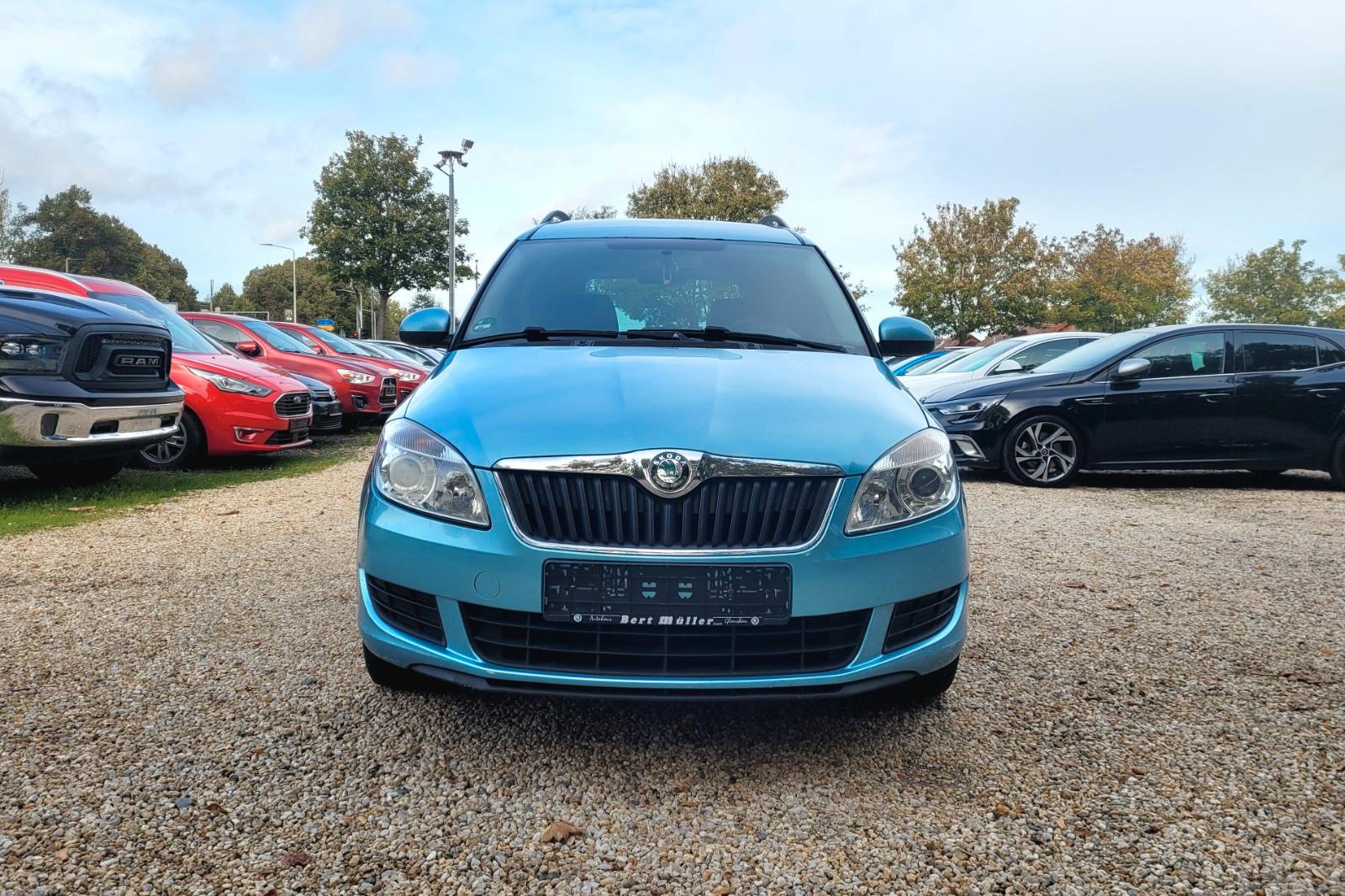 Skoda Roomster 2011 — photo 9