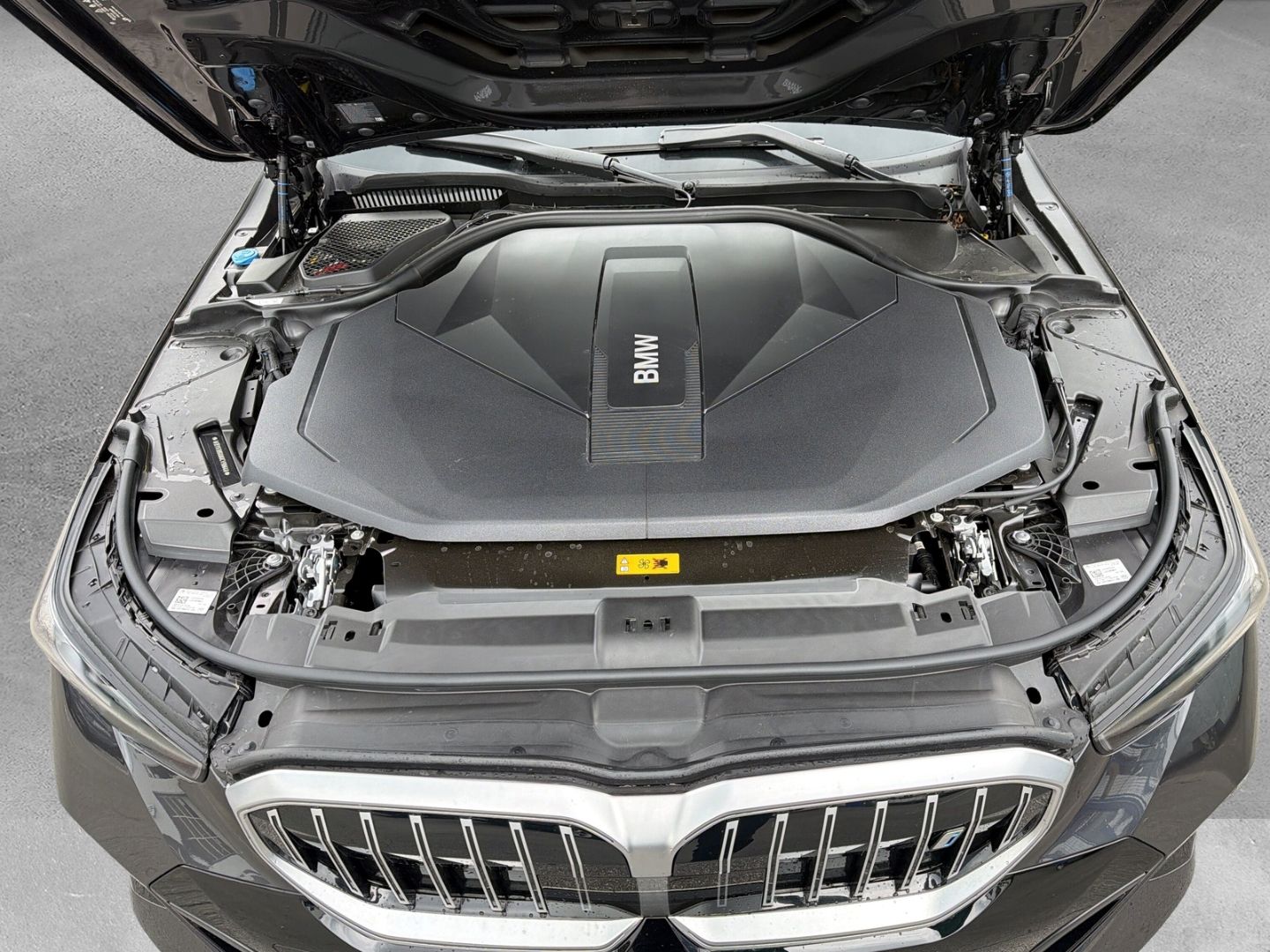 BMW i5 - Bild 14