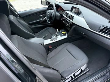 BMW 318 - 12